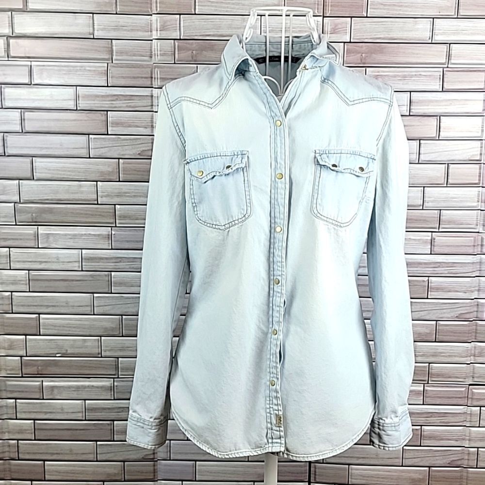 Zara Trafulac button down shirt Size XS